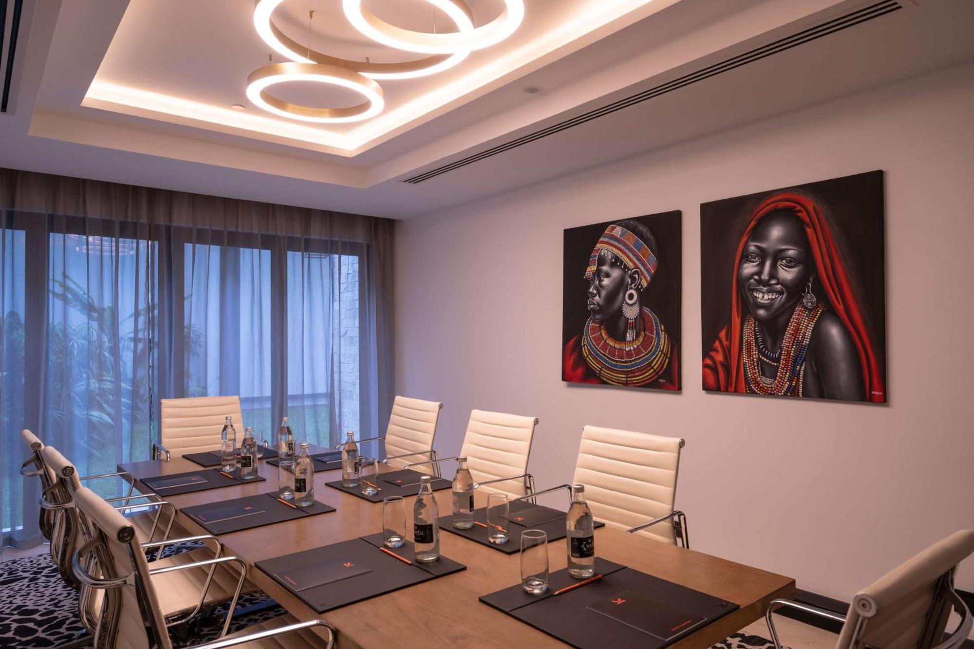 Kwetu Nairobi, Curio Collection By Hilton Hotell Exteriör bild